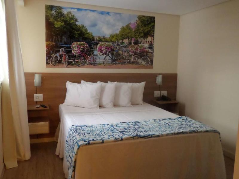 Hotel Amsterdam Montes Claros Exterior photo
